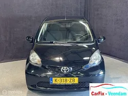 Zwart Gebruikt 2008 Toyota Aygo Hatchback | € 2.850 (Iets duurder)
