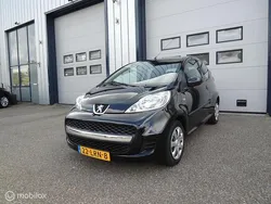 Zwart Gebruikt 2010 Peugeot 107 Hatchback | € 4.500 (Iets duurder)