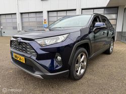 Blauw Gebruikt 2021 Toyota RAV4 SUV | € 28.490 (Goede deal)
