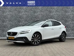Wit Gebruikt 2018 Volvo V40 CC Dynamic Stationwagen | € 17.899 (Eerlijke prijs)
