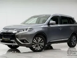 Grijs Gebruikt 2020 Mitsubishi Outlander SUV | € 21.900 (Eerlijke prijs)