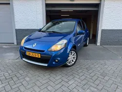 Blauw Gebruikt 2009 Renault Clio II Hatchback | € 3.300 (Iets duurder)