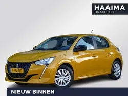 Geel Gebruikt 2023 Peugeot 208 Active Hatchback | € 16.445 (Eerlijke prijs)