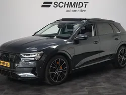 Grijs Gebruikt 2019 Audi e-tron Premium SUV | € 24.995 (Goede deal)
