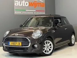 Bruin Gebruikt 2016 Mini Cooper Business Hatchback | € 15.950 (Eerlijke prijs)