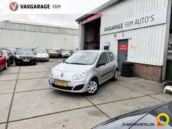 Grijs Gebruikt 2013 Renault Twingo Authentique Hatchback | € 1.950 (Eerlijke prijs)