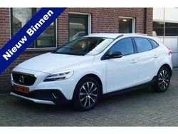 Wit Gebruikt 2018 Volvo V40 CC Dynamic Stationwagen | € 19.949 (Eerlijke prijs)
