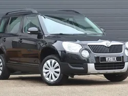 Zwart Gebruikt 2010 Skoda Yeti Ambition SUV | € 8.950 (Duur)