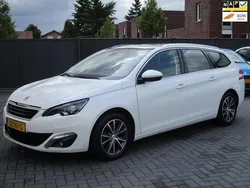 Wit Gebruikt 2016 Peugeot 308 Allure Stationwagen | € 5.950 (Eerlijke prijs)