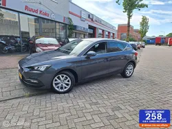 Grijs Gebruikt 2020 Seat Leon Style Hatchback | € 16.849 (Iets duurder)