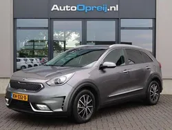 Grijs Gebruikt 2016 Kia Niro SUV | € 17.395 (Eerlijke prijs)