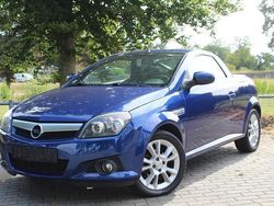 Blauw Gebruikt 2005 Opel Tigra Cabriolet | € 4.450 (Duur)