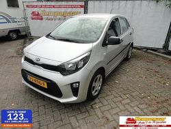 Grijs Gebruikt 2017 Kia Picanto Hatchback | € 7.499 (Goede deal)
