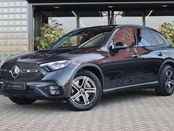 Grijs (metallic) Gebruikt 2022 Mercedes GLC200 AMG line SUV | € 62.500