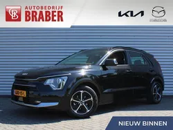 Zwart, metallic lak Gebruikt 2024 Kia Niro SUV | € 32.950 (Goede deal)