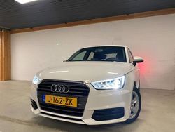Wit Gebruikt 2016 Audi A1 Sportback Sport Hatchback | € 11.950 (Eerlijke prijs)