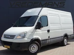 Wit Gebruikt 2009 Iveco Daily Van | € 3.950