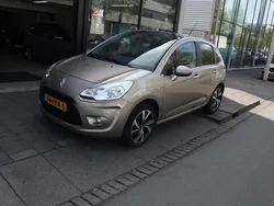 Beige Gebruikt 2011 Citroën C3 Exclusive Hatchback | € 4.950 (Eerlijke prijs)