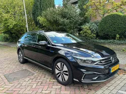 Zwart Gebruikt 2020 VW Passat GTE Stationwagen | € 28.900 (Duur)