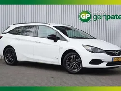 Wit Gebruikt 2022 Opel Astra Design & Tech Stationwagen | € 13.900 (Goede deal)