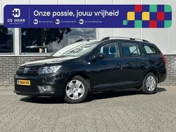 Zwart Gebruikt 2020 Dacia Logan Lauréate Sedan | € 11.400