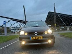 Gebruikt 2004 VW Polo Cross Hatchback | € 2.950 (Eerlijke prijs)