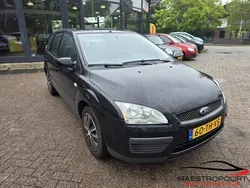 Zwart Gebruikt 2006 Ford Focus Trend Stationwagen | € 1.450 (Eerlijke prijs)