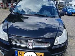 Zwart Gebruikt 2011 Fiat Sedici SUV | € 2.200