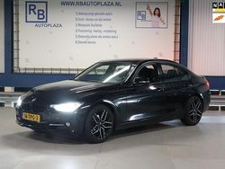 Zwart Gebruikt 2012 BMW 320 Executive Sedan | € 13.950 (Iets duurder)