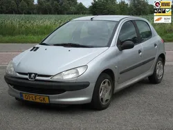 Grijs Gebruikt 2002 Peugeot 206 Hatchback | € 495 (Super prijs)