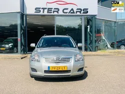 Grijs Gebruikt 2008 Toyota Avensis Stationwagen | € 5.500 (Duur)