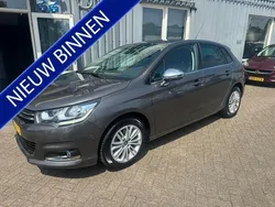 Grijs Gebruikt 2016 Citroën C4 Feel Hatchback | € 9.950 (Eerlijke prijs)
