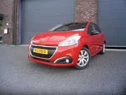 Oranje Gebruikt 2017 Peugeot 208 Hatchback | € 6.900 (Goede deal)