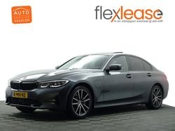 Grijs Gebruikt 2020 BMW 330e M Sport Sedan | € 29.900 (Iets duurder)