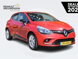 Rood Gebruikt 2018 Renault Clio IV LIMITED Hatchback | € 10.440 (Eerlijke prijs)