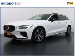 Wit Gebruikt 2022 Volvo V60 R-Design Stationwagen | € 34.950 (Goede deal)