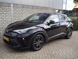Zwart Gebruikt 2020 Toyota C-HR SUV | € 23.250 (Eerlijke prijs)