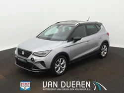 Zilver, metallic lak Gebruikt 2024 Seat Arona FR SUV | € 24.450 (Duur)