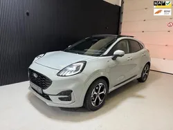 Grijs Gebruikt 2024 Ford Puma Gen-E ST-Line SUV | € 29.490