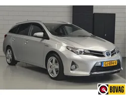 Grijs Gebruikt 2015 Toyota Auris Hybrid Stationwagen | € 12.750 (Eerlijke prijs)