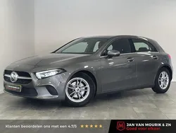 Grijs Gebruikt 2019 Mercedes A180 Business Hatchback | € 21.900 (Super prijs)