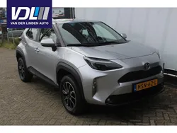 Grijs Gebruikt 2024 Toyota Yaris Cross Active SUV | € 25.945 (Eerlijke prijs)