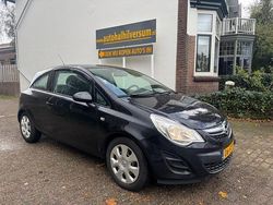 Zwart Gebruikt 2011 Opel Corsa Edition Hatchback | € 1.499 (Iets duurder)