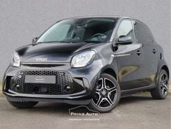 Zwart Gebruikt 2022 Smart ForFour Electric Drive Hatchback | € 10.895 (Eerlijke prijs)
