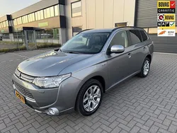 Grijs Gebruikt 2013 Mitsubishi Outlander Instyle SUV | € 13.999 (Iets duurder)