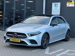 Grijs Gebruikt 2020 Mercedes A250 Business Hatchback | € 24.999 (Iets duurder)