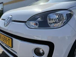 Wit Gebruikt 2012 VW up! Highline Hatchback | € 5.750 (Goede deal)
