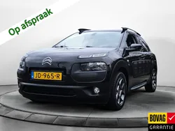 Zwart, metallic lak Gebruikt 2016 Citroën C4 Cactus PureTech Hatchback | € 11.400 (Eerlijke prijs)