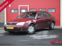 Rood Gebruikt 2003 Ford Mondeo Hatchback | € 950 (Super prijs)