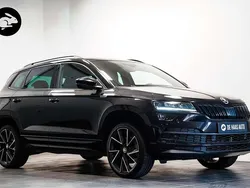 Zwart Gebruikt 2021 Skoda Karoq SportLine SUV | € 28.900 (Goede deal)